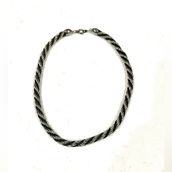 vintage, Chunky Retro Rope Black And Silver necklace, In EUC! Great Rare Find! - Picture 5 of 9